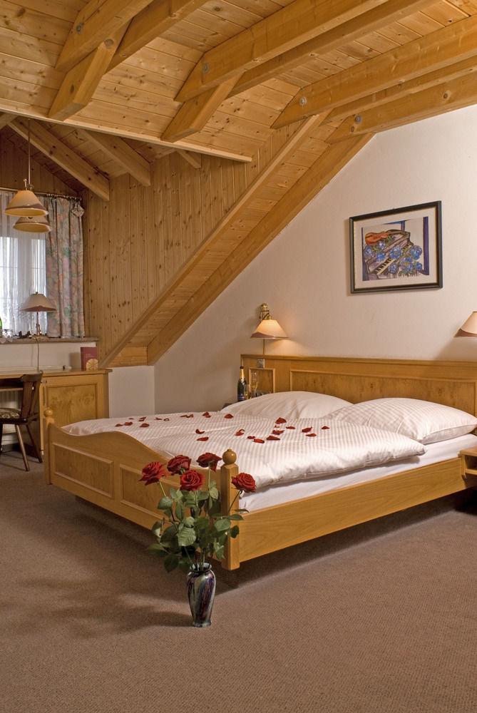 Hotel Zum Fischerwirt Baindlkirch Екстериор снимка